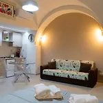 Ad Un Passo Dal Centro Apartamento Catânia